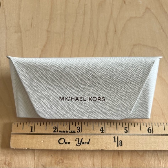 Michael Kors Hard Eye Glass Case Flip Over Snap Shut Case White Case ONLY - Picture 5 of 5